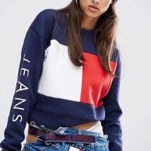 Tommy Hilfiger Crop Flag Sweatshirt